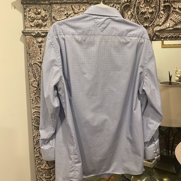 Tommy Hilfiger 100% cotton lightly checked 17 1/2 32/33 button up dress shirt - Picture 3 of 8